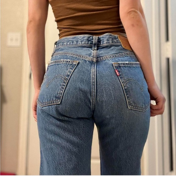 Womens 501 Levi jeans - Picture 1 of 4